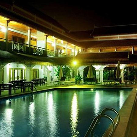 Vansana Luang Prabang Hotel Екстериор снимка