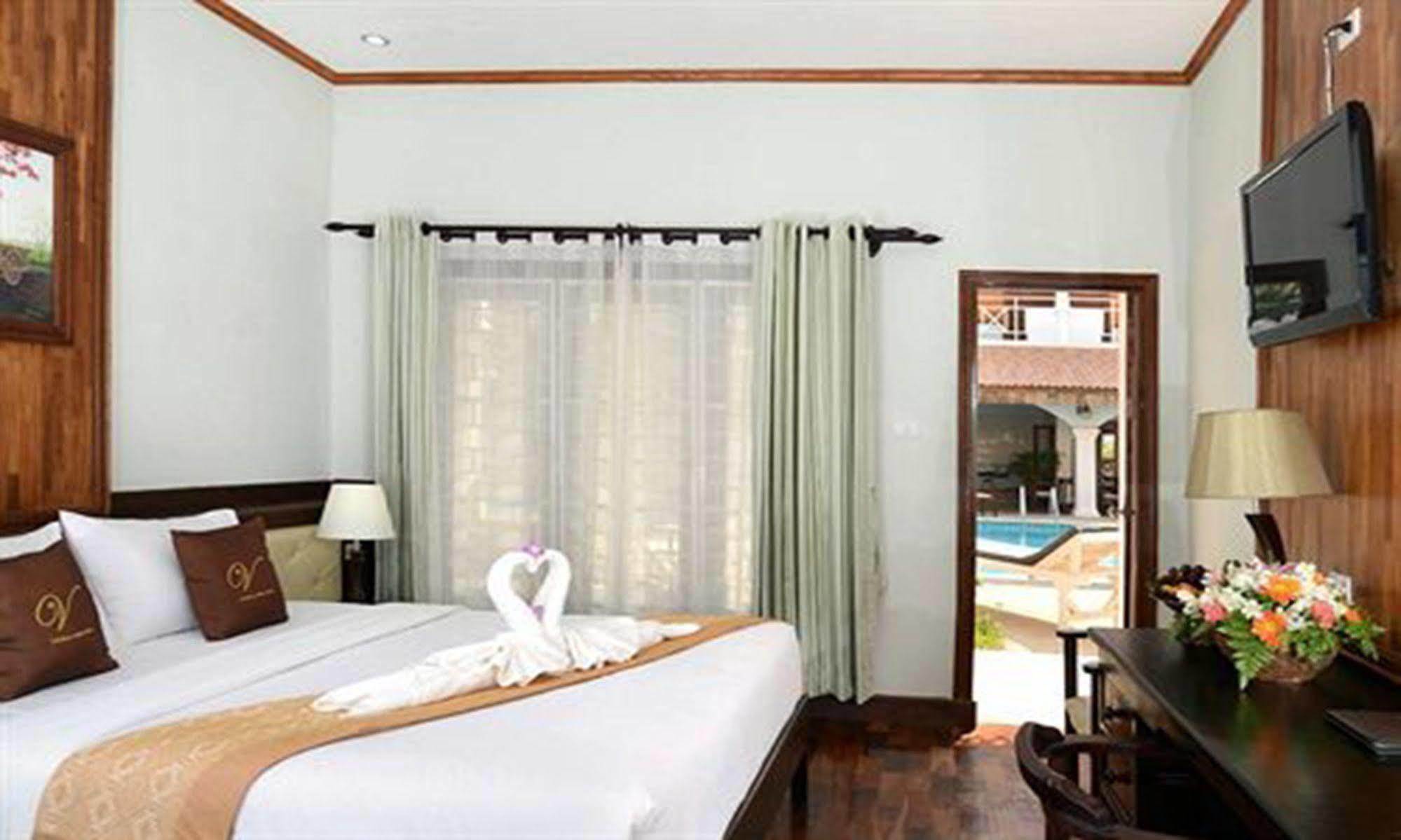 Vansana Luang Prabang Hotel Екстериор снимка